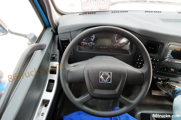 XCMG Hanfeng G5 350 ch 6X2(8 roues) tracteur routier (toit surélevé) Cabine (1) | 86Trucks