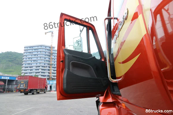 FAW Liute Anjie (L5R) camion lourd 420 ch 6X4(10 roues) tracteur routier à capot Cabine (2) | 86Trucks