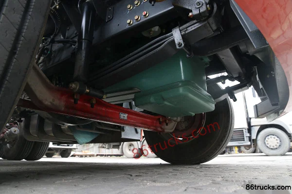 FAW Liute Anjie (L5R) camion lourd 420 ch 6X4(10 roues) tracteur routier à capot Châssis (3) | 86Trucks
