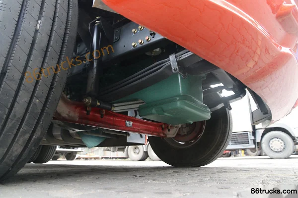 FAW Liute Anjie (L5R) camion lourd 420 ch 6X4(10 roues) tracteur routier à capot Châssis (2) | 86Trucks