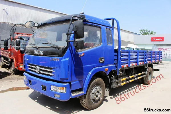 Dongfeng Duolika D7 150 ch 4X2(6 roues) camion léger à ridelles cabine demi-avancée 4,8 m Extérieur (3) | 86Trucks