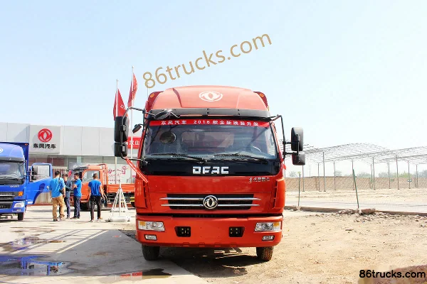 Dongfeng Duolika D6 115hp 4X2(6 wheels) 4.172m single-row stake truck Exterior (2) | 86Trucks