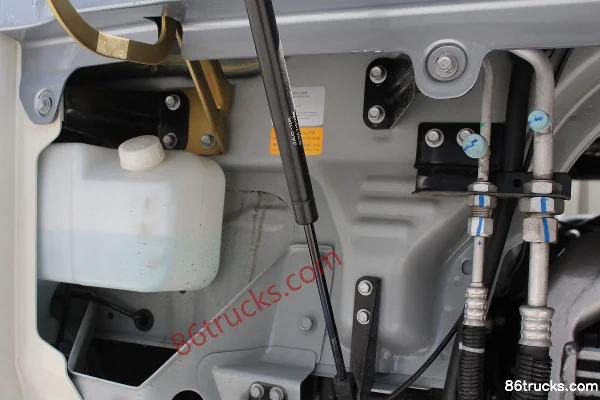 JAC Gallop K3X Heavy Truck 220 hp 6X2(8 wheels) 8.5m Van Cargo Truck Chassis (3) | 86Trucks