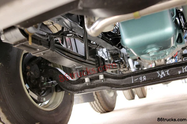 JAC Gallop K5ⅡW Heavy Truck 310 hp 6X2(8 wheels) Tractor Truck Chassis (2) | 86Trucks