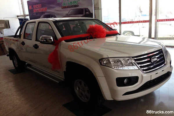 Kama Ruiteng 1028 2015 2.2L Gasoline 2WD Double Cab Pickup Exterior (2) | 86Trucks