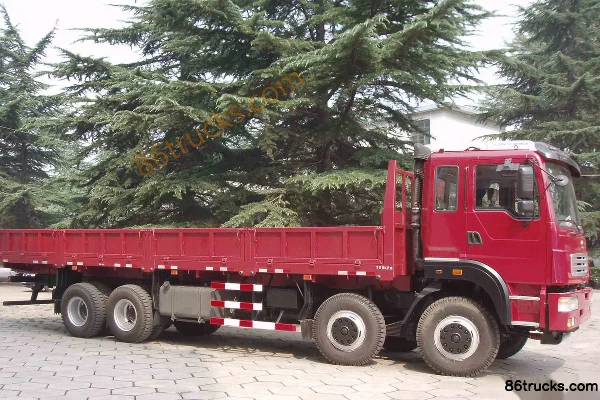 Changzheng Auto Changzheng Heavy Truck 336 hp 8X8(12 wheels) 9.6m Stake Truck Exterior (3) | 86Trucks