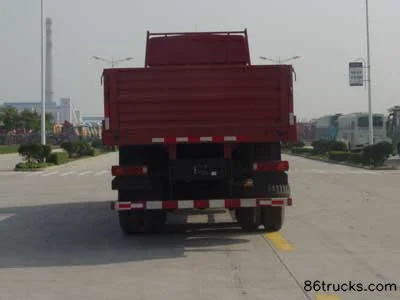 SHACMAN Delong F2000 Heavy Truck 345 hp 8X4(12 wheels) 9m Flatbed Cargo Truck (standard version) Exterior
