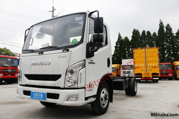 Yuejin Yuejin C300-33 125 hp 4X2(6 wheels) 3308 wheelbase single-row light truck chassis Exterior (3) | 86Trucks