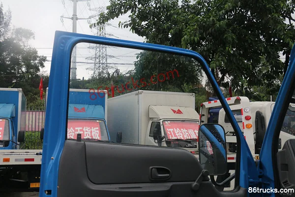 JMC New Shunda 109 hp 4X2(6 wheels) 3.6m Dump Truck Cab (3) | 86Trucks