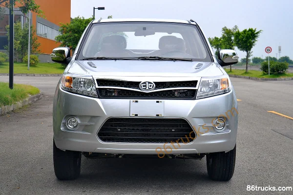 Pick-up Huakai version luxe 2015 2,8 L diesel empattement court double cabine (2) | 86Trucks