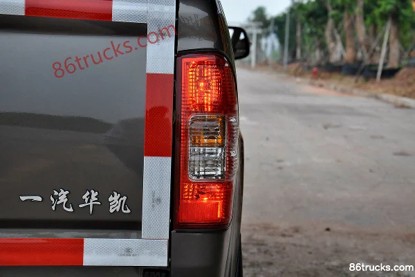 Huacai Pickup Comfort Edition 2016 2.2L Gas Long Wheelbase Double Row Pickup Body (3) | 86Trucks