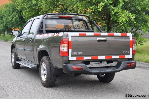 Pick-up Huakai version luxe 2015 2,2 L essence empattement long double cabine Carrosserie (2) | 86Trucks