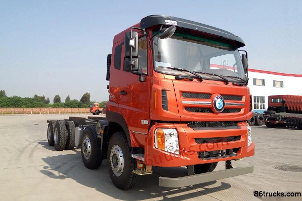 Sinotruk W5B-H Heavy Truck 310 hp 8X4(12 wheels) 6.8m Dump Truck Exterior