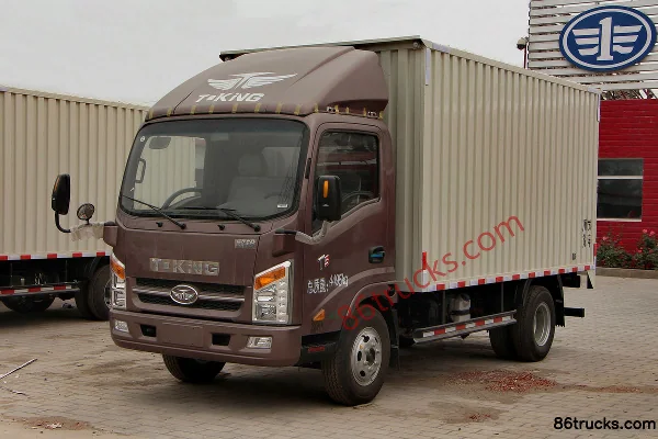 Tangjun Ouling T3 series 108 hp 4X2(6 wheels) 4.15m single-row van light truck Exterior (3) | 86Trucks