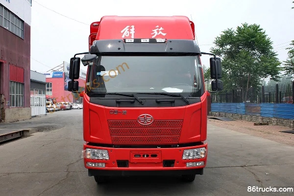 FAW Jiefang J6L Medium Truck Reinforced Type 180hp 4X2(6 wheels) 6.8m Cage Cargo Truck Exterior (2) | 86Trucks