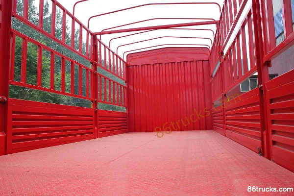 FAW Jiefang J6L Medium Truck Reinforced Type 180hp 4X2(6 wheels) 6.8m Cage Cargo Truck Body (3) | 86Trucks