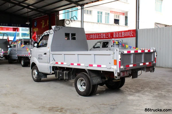 Sinotruk Wangpai W1 71hp 4X2(6 wheels) 2.6m Dump Truck Exterior (3) | 86Trucks