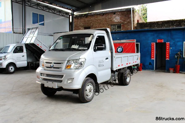 Sinotruk Wangpai W1 71hp 4X2(6 wheels) 2.6m Dump Truck Exterior (2) | 86Trucks