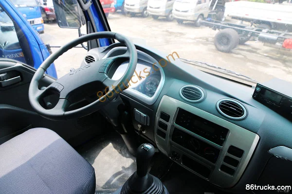 JAC Kangling Dingli 160 hp 4X2(6 wheels) 6.5m dump truck (Changtai) Cab (1) | 86Trucks