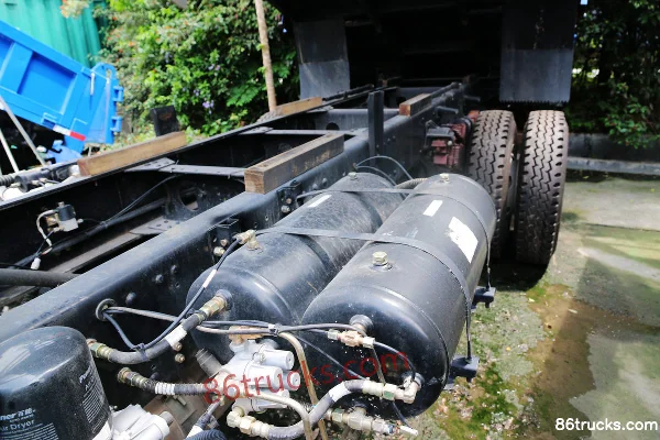 JAC Kangling Dingli 160 hp 4X2(6 wheels) 6.5m dump truck (Changtai) Chassis (2) | 86Trucks