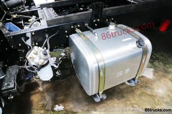 JAC Junling G 129 ch 4X2(6 roues) camion benne 4,6 m Châssis (3) | 86Trucks