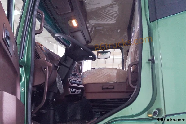 Sinotruk Wangpai W5D-M medium truck 180 hp 4X2(6 wheels) 4.5m dump truck (8-speed) Cab (3) | 86Trucks