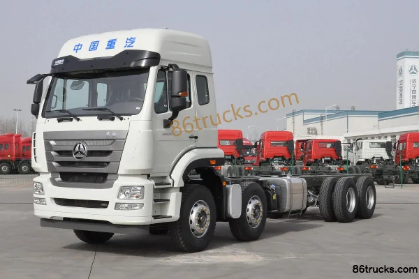 Sinotruk Hohan J5G 350 hp 8X4(12 wheels) 7.1 m³ concrete mixer truck chassis Exterior (3) | 86Trucks