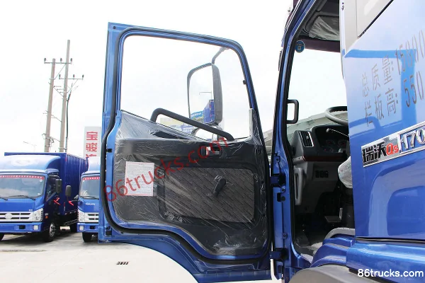 Foton Ruiwo Medium Truck 168hp 4X2(6 wheels) 6.7m Van Cargo Truck Chassis (6-speed) Cab (2) | 86Trucks