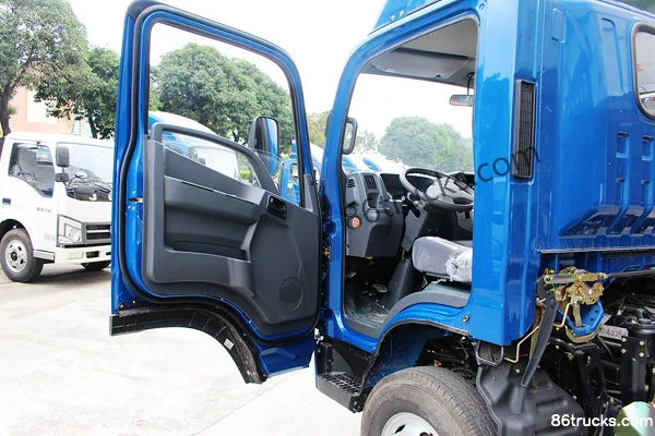 Sichuan Hyundai Ruiyue 109hp 4X2(6 wheels) 4.18m Single Row Flatbed Light Truck Chassis Cab (1) | 86Trucks