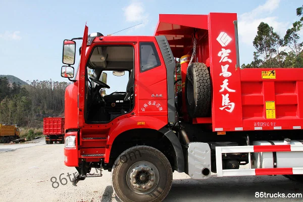 FAW Jiefang New J6P Heavy Truck 380 hp 6X4(10 wheels) 6.4m Dump Truck (China VI)(CA3250P66K24LT1E6) Cab (1) | 86Trucks