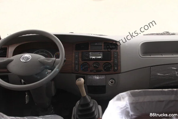 Dongfeng Lituo 4100 102 hp 4X2(6 wheels) 3.8m dump truck Cab (2) | 86Trucks