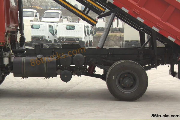 Dongfeng Lituo 4102 Value Edition 129hp 4X2(6 wheels) 3.7m Dump Truck (Integrated Main and Sub Frame) Chassis (2) | 86Trucks
