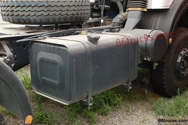Beiben NG80 360hp 4X2(6 wheels) Tractor Truck Cab (1) | 86Trucks