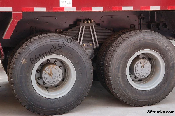 Sinotruk King Prince 310 ch 6X4(10 roues) camion benne à ordures Châssis (3) | 86Trucks