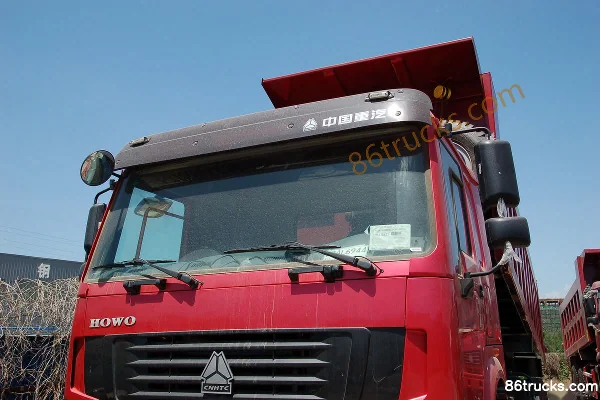 Sinotruk HOWO heavy truck 336hp 8X4(12 wheels) 6.2m dump truck Exterior (3) | 86Trucks