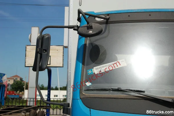 FAW Jiefang Junwei (J5K) Medium Truck 130 hp 4X2(6 wheels) Van Truck Exterior (2) | 86Trucks