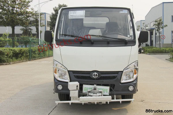 Nanjing Auto Changda Xiaofuxing 41hp 4X2(6 wheels) Electric Cleaning Truck Exterior (2) | 86Trucks