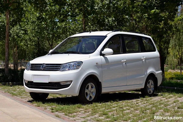 Dongfeng Fengguang 330 2014 Manual Comfort 109hp 1.5L Minivan Exterior (2) | 86Trucks