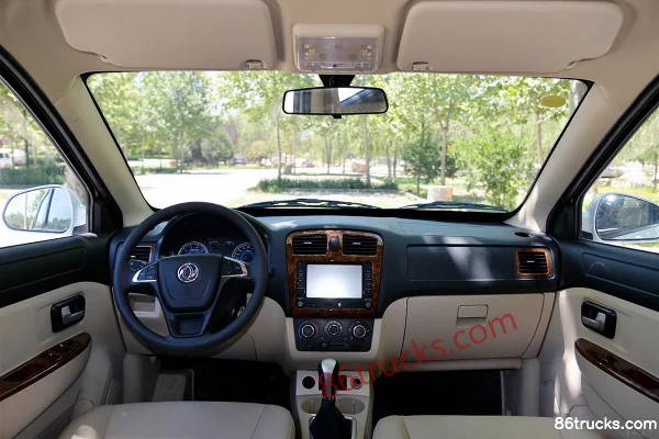 Dongfeng Fengguang 330 2014 Manual Comfort 109hp 1.5L Minivan Cab (1) | 86Trucks