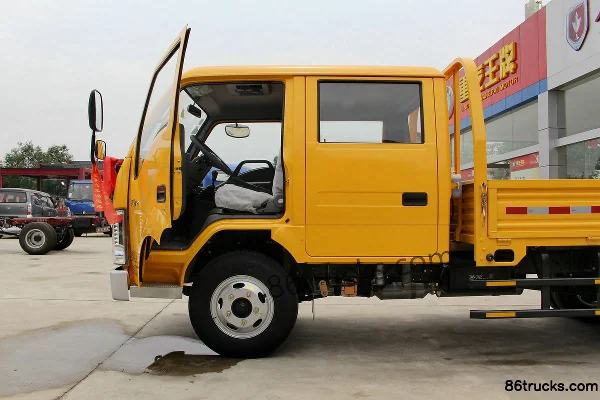 Jinbei Qiyun 109 ch 4X2(6 roues) camion léger à plateau 3,3 m double cabine (frein hydraulique) (1) | 86Trucks