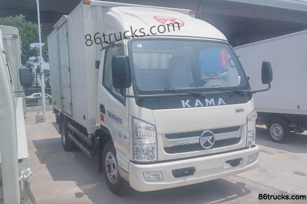 Kama Fuyunlai 87 hp 4X2(6 wheels) 4.2m Single Row Van Cargo Truck Exterior (2) | 86Trucks