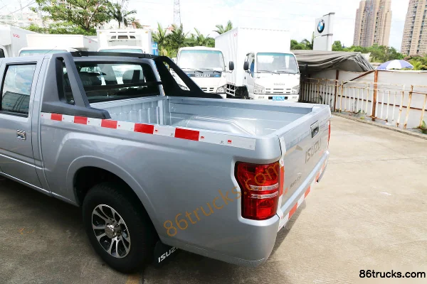 Isuzu TF 2016 2.8T diesel deux roues motrices double cabine pick-up allongé Photos officielles (3) | 86Trucks