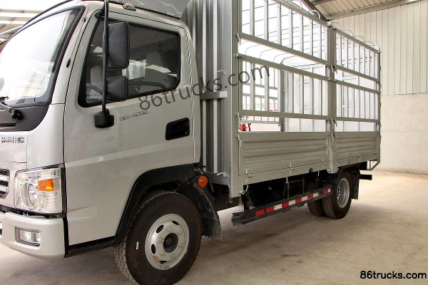 Kairui Luka C 116 ch 4X2(6 roues) 4,15 m camion à ridelles simple cabine (cabine moyenne) Carrosserie (1) | 86Trucks
