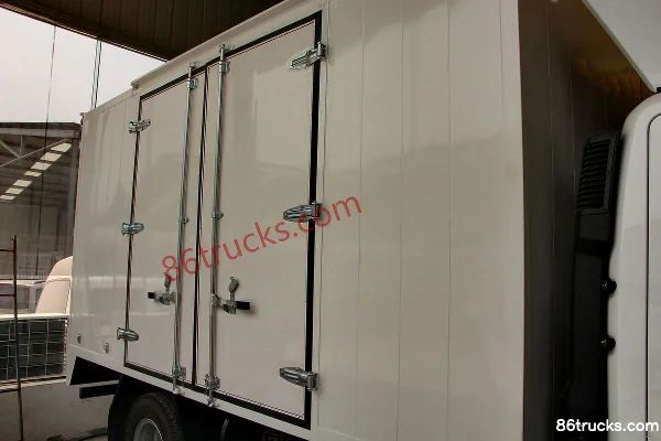 Karry Green Card C 117ch 4X2(6 roues) châssis de camion léger à cabine simple empattement 3360 Carrosserie (2) | 86Trucks