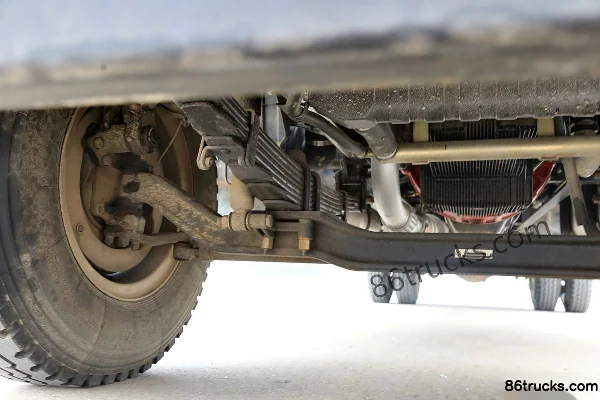 Foton Ruiwo Medium Truck 168 hp 4X2(6 wheels) 6.7m Van Cargo Truck Chassis (3) | 86Trucks