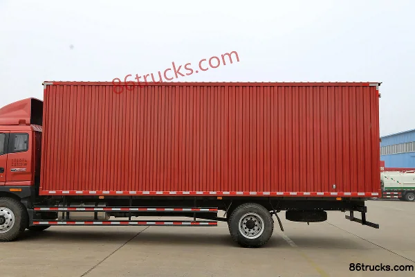 Foton Ruiwo Medium Truck 168 hp 4X2(6 wheels) 6.7m Van Cargo Truck Body (2) | 86Trucks
