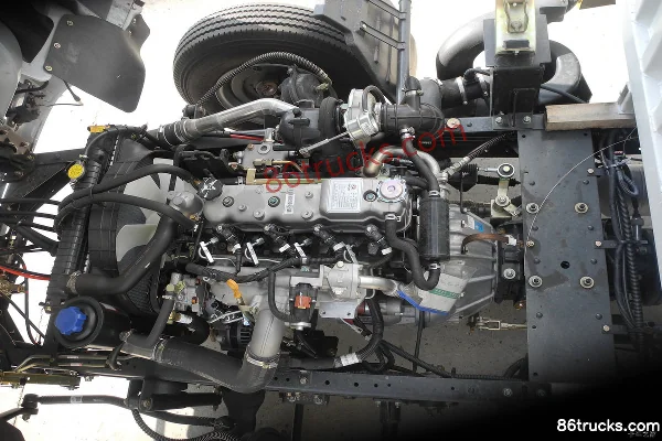 Dongfeng Captain E280 116 hp 4X2(6 wheels) 3.8m Row Half Cage Van Light Truck Chassis (2) | 86Trucks