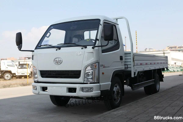 FAW Hongta FAW Jiefang Baling V 82 hp 4X2(6 wheels) 3.7m Single Row Flatbed Light Truck Exterior (3) | 86Trucks
