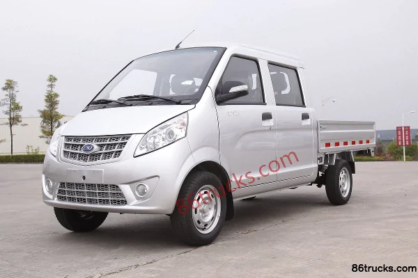 NanJun Ruiyi 1.3L 82hp 4X2(6 wheels) Gasoline 2.1m Double Row Flatbed Mini Truck Exterior (2) | 86Trucks