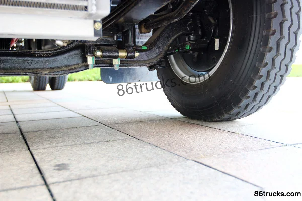 Foton Times H3 131hp 4X2(6 wheels) 4.15m single-row van light truck Chassis (2) | 86Trucks